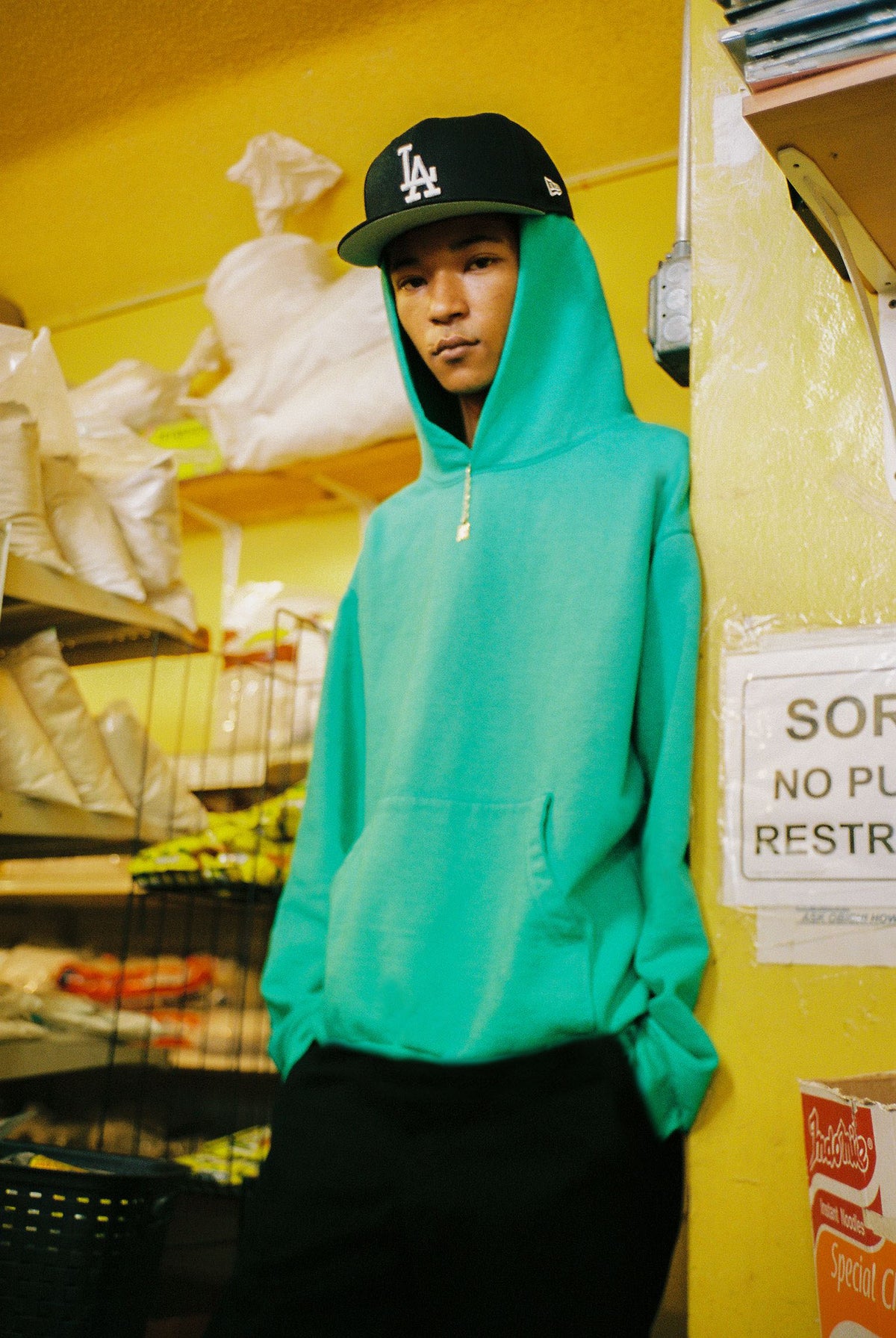 CHRLE. HEAVYWEIGHT ESSENTIAL HOODIE